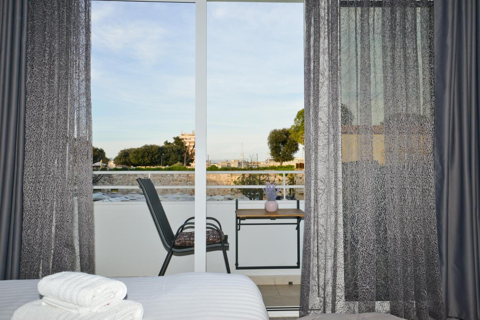 Piazza Rooms Zadar Exterior photo